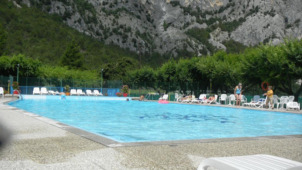 Hotel Camping Daino Pietramurata Exterior foto